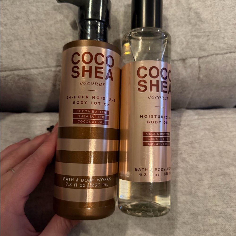 Bath & Body Works CocoShea Coconut Moisturizer & Oil Set